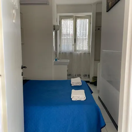 Daroda Homestay Naples